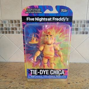 Five Nights at Freddy's Tie-Dye Chica